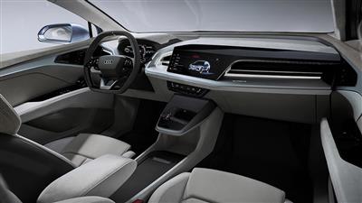 کابین کراس اور برقی آئودی Q4 e-Tron